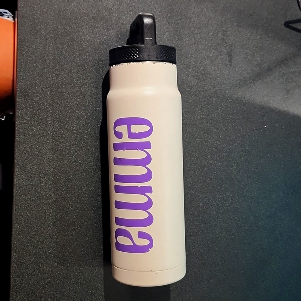 Custom Thermos (name : Emma)